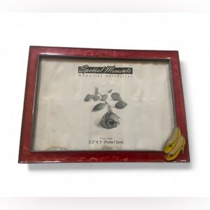 Special Moments Enamel Frame with Shoes
